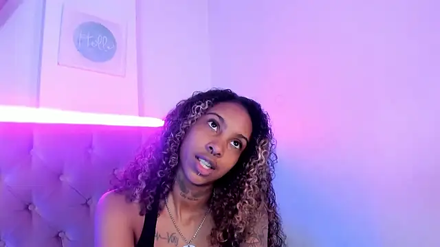 Triipsy online show from 11, 2, 2025