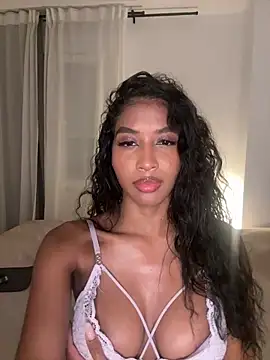 IamCrystal2 online show from 28, 2, 2026