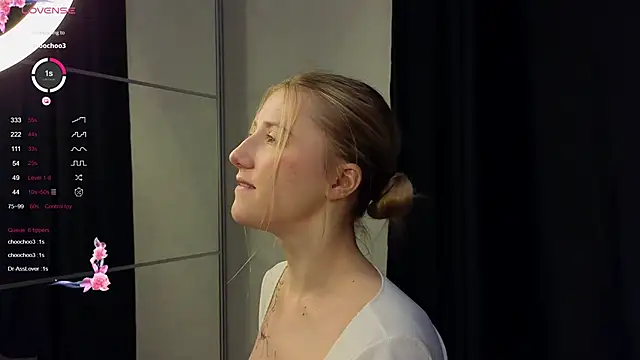 ArianaMur online show from 14, 1, 2025