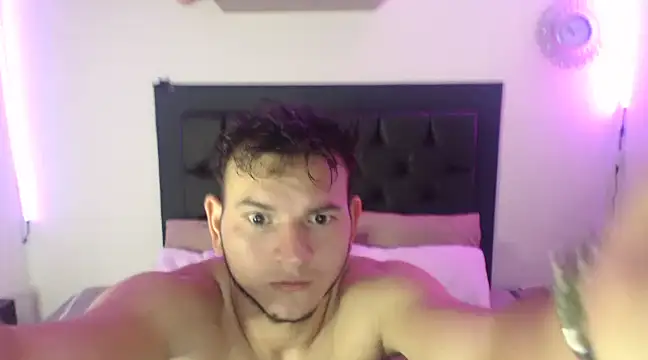 Latin Boy24 online show from 14, 3, 2025