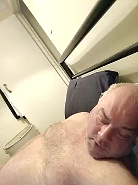 Snapshot of thank1973 chatting on 18, 12, 2025 thank1973 online show from 18, 12, 2025