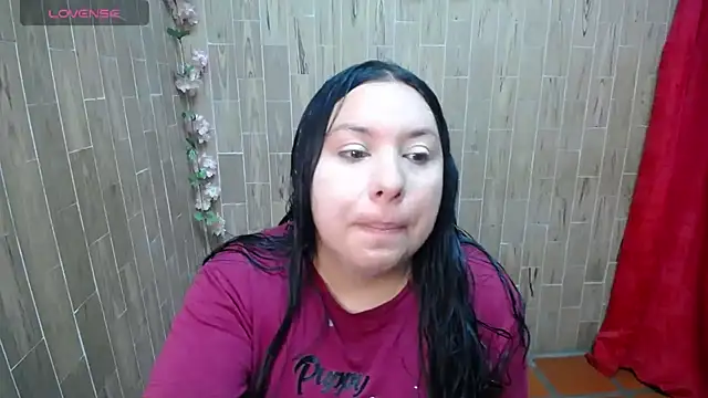 Snapshot of solyeria chatting on 8, 11, 2025 solyeria online show from 8, 11, 2025