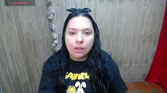 Snapshot of solyeria chatting on 18, 11, 2025 solyeria online show from 18, 11, 2025