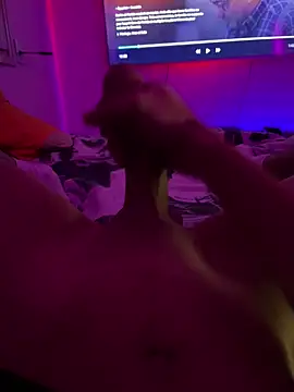 Snapshot of StarlessViewer chatting on 15, 12, 2025 StarlessViewer online show from 15, 12, 2025