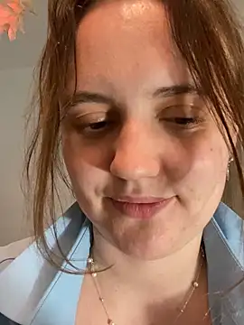 Lella Ryann  online show from 31, 5, 2026