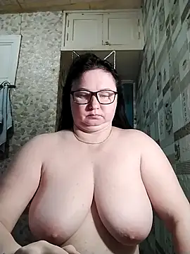 Holly-69 online show from 30, 5, 2026