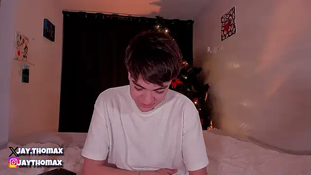 Snapshot of JaycoThomas chatting on 11, 12, 2024 JaycoThomas online show from 11, 12, 2024