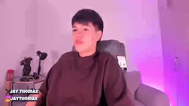 Snapshot of JaycoThomas chatting on 4, 2, 2025 JaycoThomas online show from 4, 2, 2025