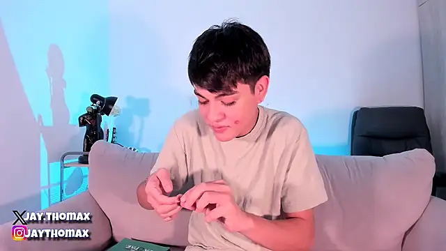 Snapshot of JaycoThomas chatting on 10, 2, 2025 JaycoThomas online show from 10, 2, 2025