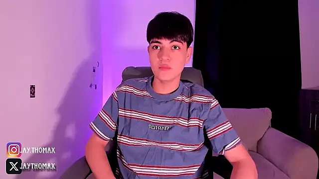 Snapshot of JaycoThomas chatting on 1, 10, 2025 JaycoThomas online show from 1, 10, 2025