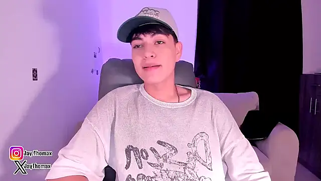 Snapshot of JaycoThomas chatting on 9, 10, 2025 JaycoThomas online show from 9, 10, 2025