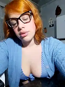 Snapshot of Bellatriz-horse chatting on 18, 12, 2025 Bellatriz-horse online show from 18, 12, 2025