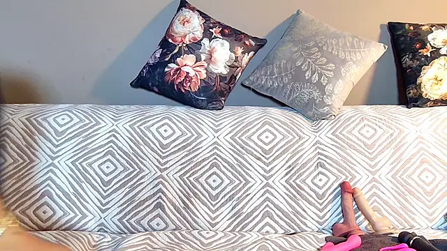 Snapshot of snowpanter chatting on 15, 9, 2025 snowpanter online show from 15, 9, 2025