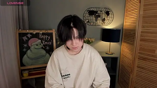 Snapshot of fiamoory chatting on 2, 2, 2025 fiamoory online show from 2, 2, 2025