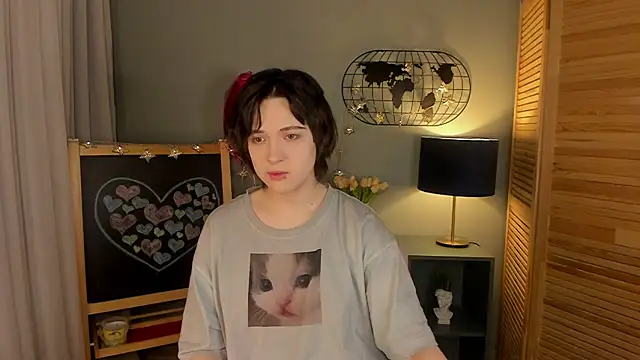 Snapshot of fiamoory chatting on 23, 3, 2025 fiamoory online show from 23, 3, 2025