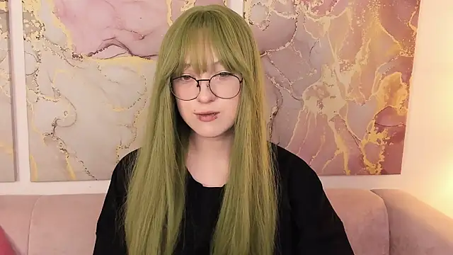 Snapshot of fiamoory chatting on 16, 10, 2025 fiamoory online show from 16, 10, 2025