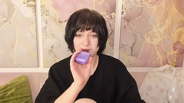 fiamoory online show from 5, 12, 2025