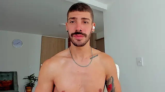 Guyinthemountain online show from 26, 12, 2024