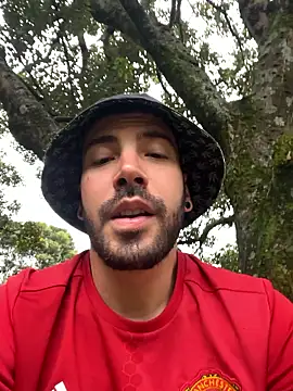 Guyinthemountain online show from 18, 9, 2025