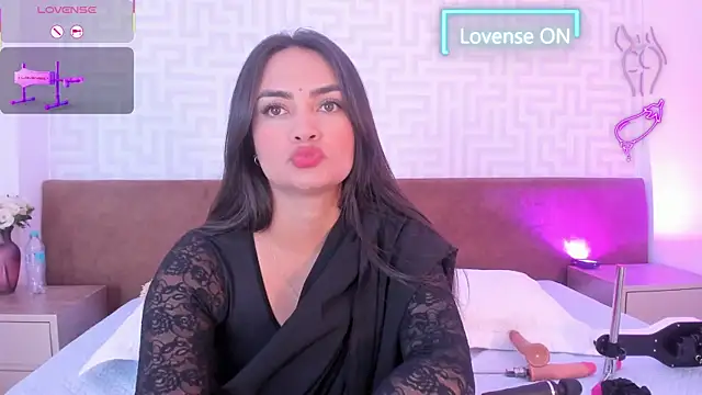 Snapshot of anany__ chatting on 25, 10, 2025 anany online show from 25, 10, 2025