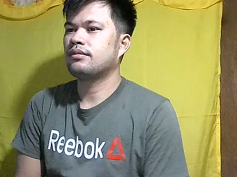 Snapshot of HairyHottestpinoyHandsome chatting on 10, 6, 2026 HairyHottestpinoyHandsome online show from 10, 6, 2026