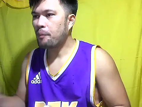 Snapshot of HairyHottestpinoyHandsome chatting on 8, 7, 2026 HairyHottestpinoyHandsome online show from 8, 7, 2026