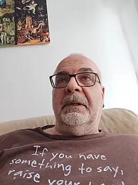 Satiro Sevilla online show from 9, 11, 2025