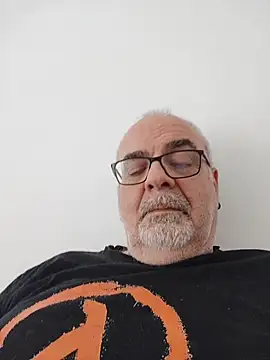 Satiro Sevilla online show from 13, 4, 2026