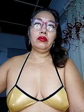 anniecoopeer online show from 15, 2, 2025