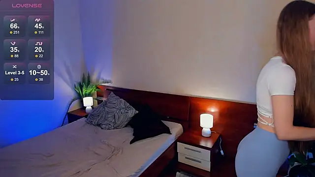 Snapshot of EsmaCarll chatting on 21, 12, 2024 EsmaCarll online show from 21, 12, 2024