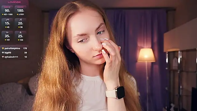 Snapshot of EsmaCarll chatting on 10, 1, 2025 EsmaCarll online show from 10, 1, 2025