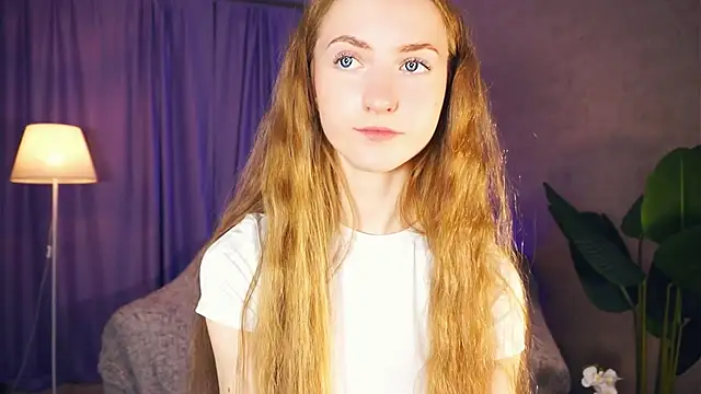 Snapshot of EsmaCarll chatting on 15, 1, 2025 EsmaCarll online show from 15, 1, 2025