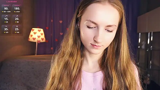 Snapshot of EsmaCarll chatting on 12, 2, 2025 EsmaCarll online show from 12, 2, 2025