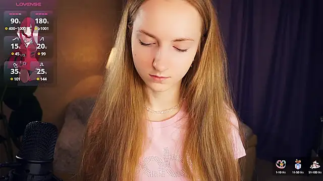 Snapshot of EsmaCarll chatting on 15, 3, 2025 EsmaCarll online show from 15, 3, 2025