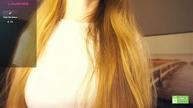 Snapshot of EsmaCarll chatting on 14, 9, 2025 EsmaCarll online show from 14, 9, 2025