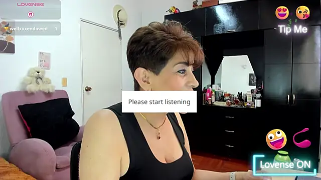 Snapshot of Angelina_Stone_65 chatting on 5, 11, 2025 Angelina Stone 65 online show from 5, 11, 2025