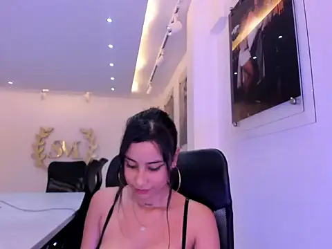 Snapshot of NairobiLee chatting on 8, 2, 2025 NairobiLee online show from 8, 2, 2025