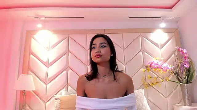 Snapshot of NairobiLee chatting on 2, 11, 2025 NairobiLee online show from 2, 11, 2025