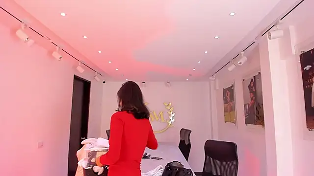 Snapshot of NairobiLee chatting on 20, 11, 2025 NairobiLee online show from 20, 11, 2025