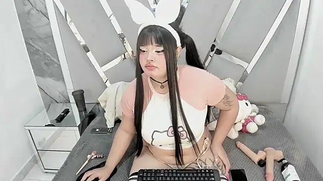 kittyhtx online show from 16, 10, 2025