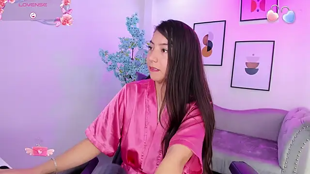 Snapshot of Ema_louis_ chatting on 20, 2, 2025 Ema louis online show from 20, 2, 2025