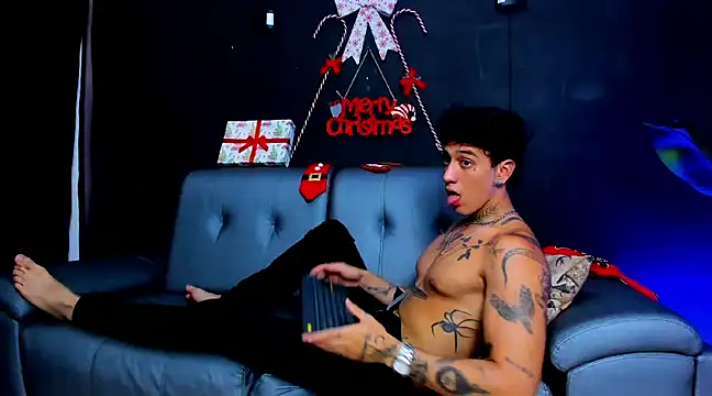 Snapshot of JUSTIN_FULLER1 chatting on 6, 12, 2024 JUSTIN FULLER1 online show from 6, 12, 2024