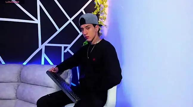 Snapshot of JUSTIN_FULLER1 chatting on 1, 2, 2025 JUSTIN FULLER1 online show from 1, 2, 2025