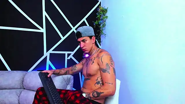 Snapshot of JUSTIN_FULLER1 chatting on 9, 2, 2025 JUSTIN FULLER1 online show from 9, 2, 2025