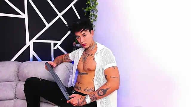 Snapshot of JUSTIN_FULLER1 chatting on 25, 2, 2025 JUSTIN FULLER1 online show from 25, 2, 2025