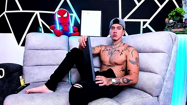 Snapshot of JUSTIN_FULLER1 chatting on 10, 3, 2025 JUSTIN FULLER1 online show from 10, 3, 2025