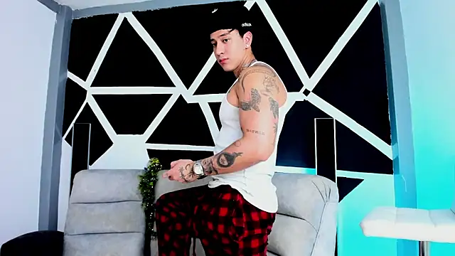 Snapshot of JUSTIN_FULLER1 chatting on 16, 10, 2025 JUSTIN FULLER1 online show from 16, 10, 2025