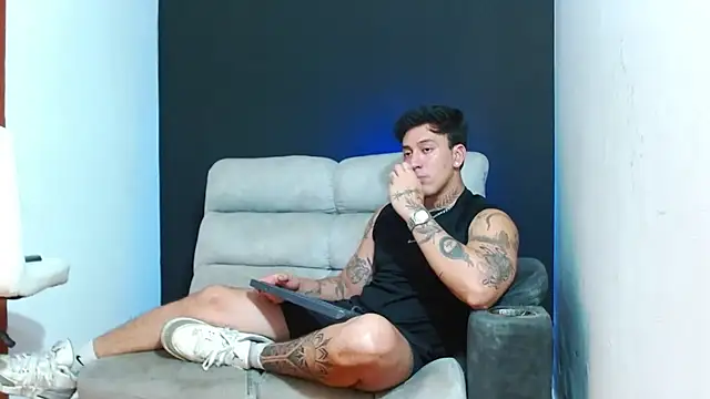Snapshot of JUSTIN_FULLER1 chatting on 12, 7, 2026 JUSTIN FULLER1 online show from 12, 7, 2026