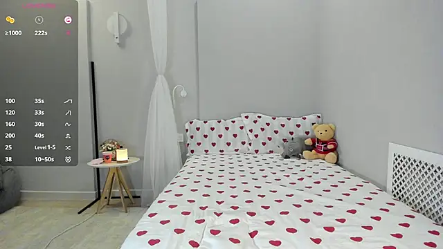 Snapshot of Hensuan chatting on 23, 10, 2025 Hensuan online show from 23, 10, 2025