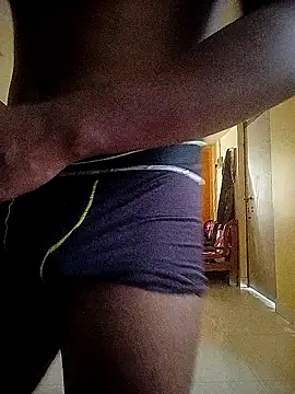 Snapshot of MrNick74 chatting on 13, 12, 2024 MrNick74 online show from 13, 12, 2024